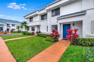 21300 San Simeon Way K2, Miami, FL 33179