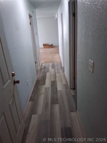 1421 2nd NE, Ardmore, OK 73401