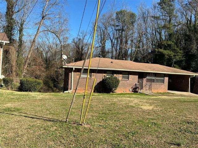 1882 Glen Echo Drive, Decatur, GA 30032