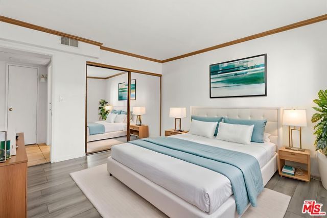 5414 Newcastle Avenue 19, Los Angeles, CA 91316