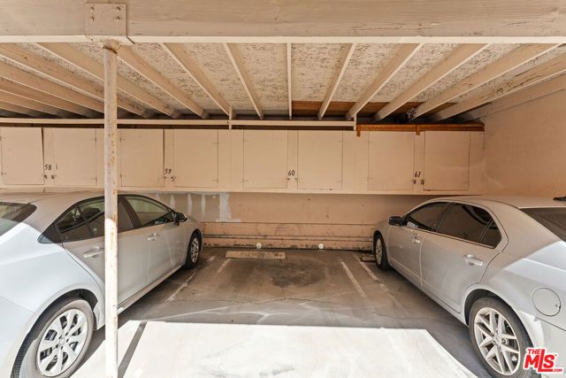 5414 Newcastle Avenue 19, Los Angeles, CA 91316