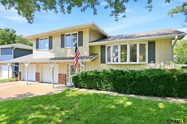 9506 Sprague Street, Omaha, NE 68134