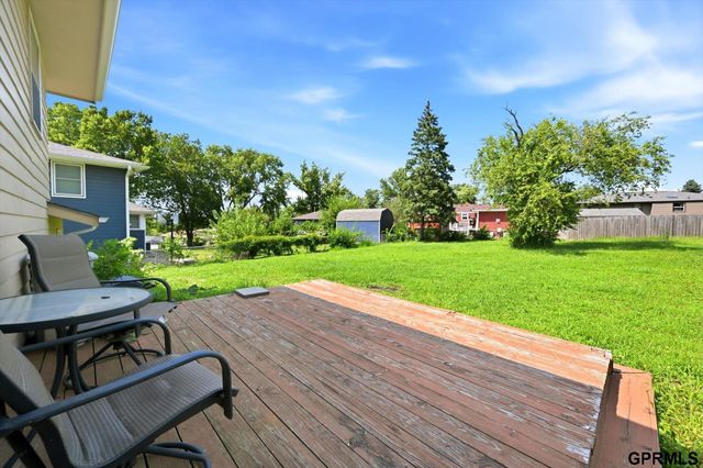 9506 Sprague Street, Omaha, NE 68134