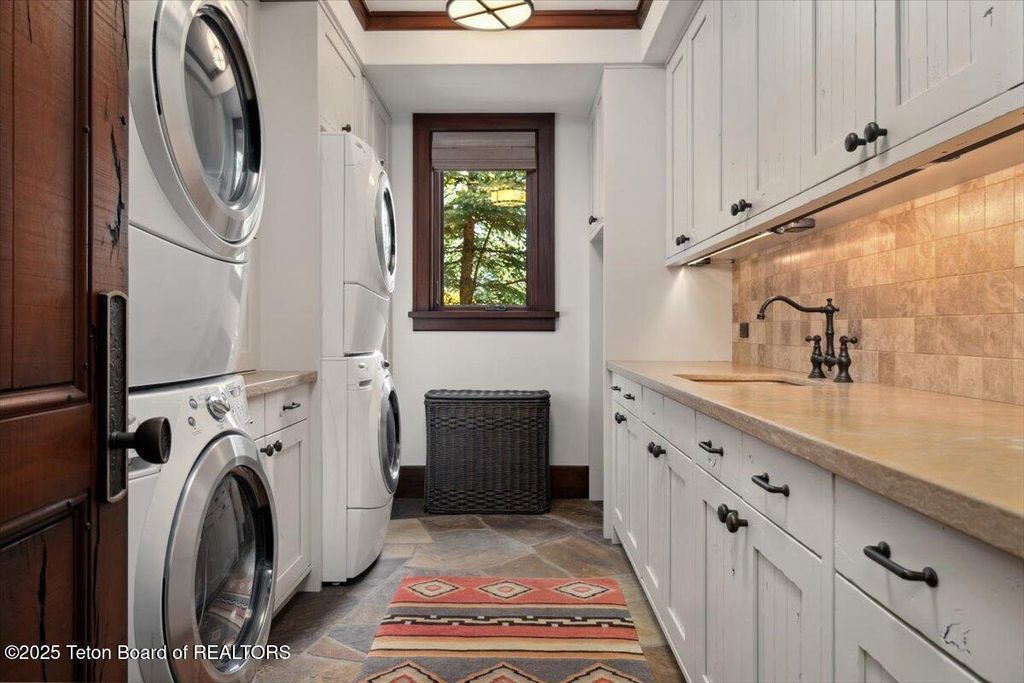 7987 N GRANITE RIDGE Road, Teton Village, WY 83025 photo 13