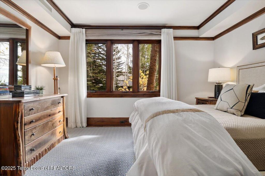 7987 N GRANITE RIDGE Road, Teton Village, WY 83025 photo 16