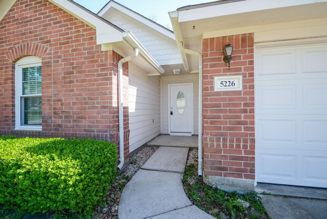 5226 Flax Bourton Street, Humble, TX 77346
