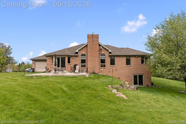 23071 Napier Road, Lyon Charter Township, MI 48167