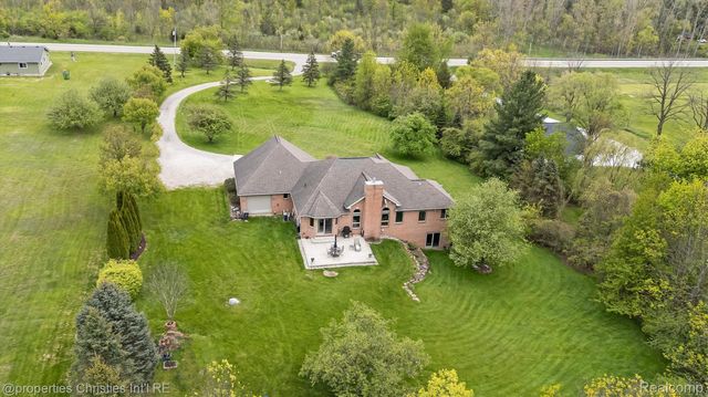 23071 Napier Road, Lyon Charter Township, MI 48167