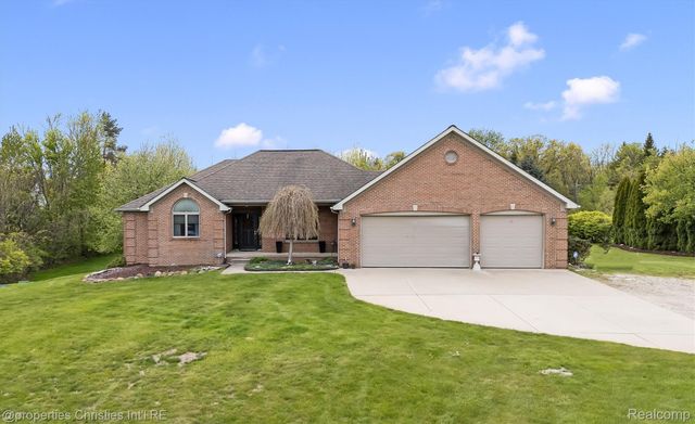 23071 Napier Road, Lyon Charter Township, MI 48167