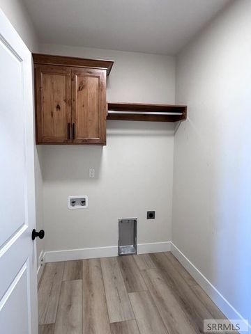 1770 Twilight Rd, Rexburg, ID 83440