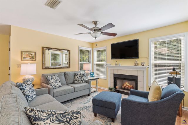 215 Harbour Oaks Drive, St Simon Island, GA 31522