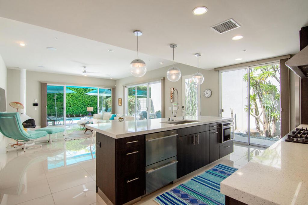 743 E Twin Palms Drive, Palm Springs, CA 92264