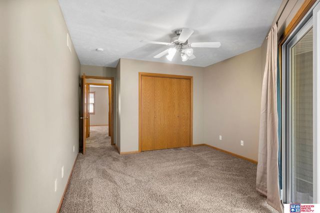 626 Lakeside Drive, Lincoln, NE 68528