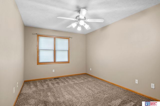626 Lakeside Drive, Lincoln, NE 68528