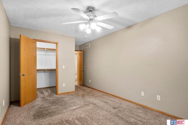 626 Lakeside Drive, Lincoln, NE 68528