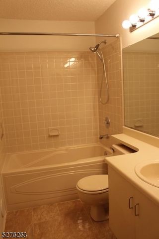 4105 Dilts Ln, Bridgewater Twp., NJ 08807