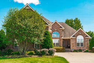 789 Starpoint Dr, Gallatin, TN 37066