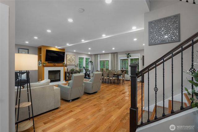 40 E Susan Court, Union, WA 98592