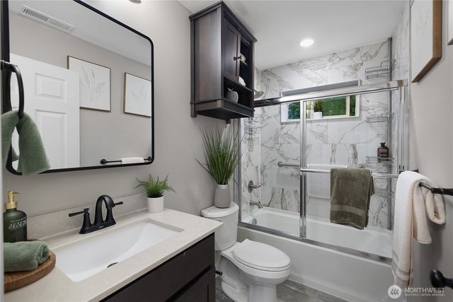 40 E Susan Court, Union, WA 98592