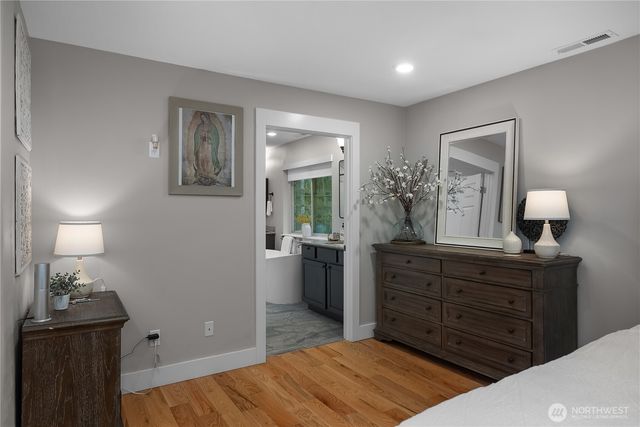 40 E Susan Court, Union, WA 98592