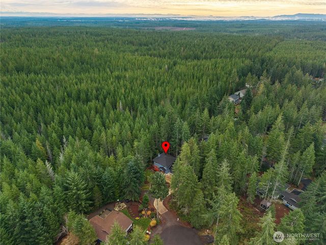 40 E Susan Court, Union, WA 98592