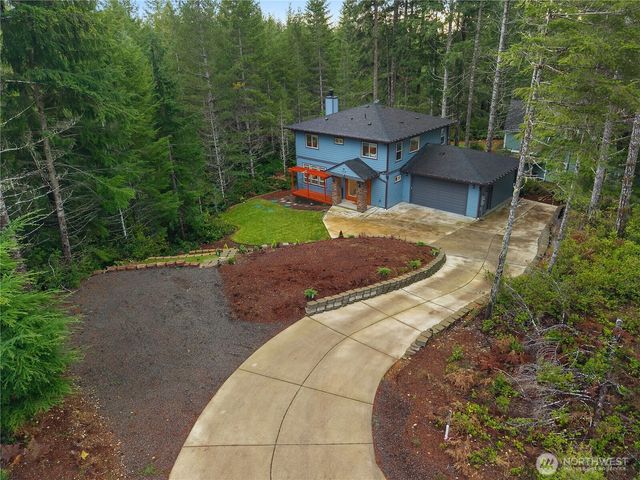 40 E Susan Court, Union, WA 98592