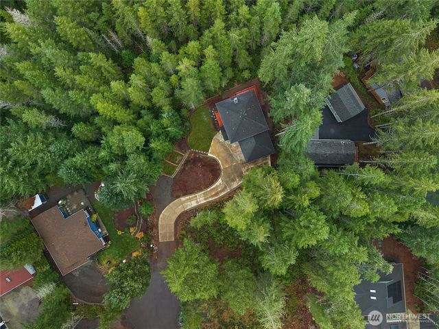 40 E Susan Court, Union, WA 98592