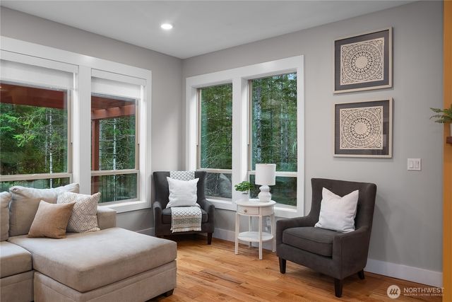 40 E Susan Court, Union, WA 98592