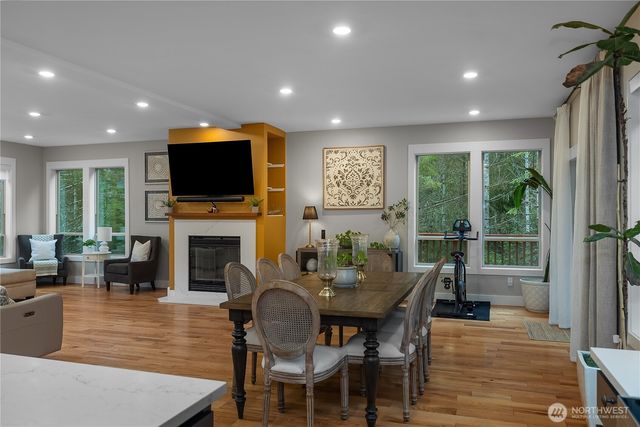 40 E Susan Court, Union, WA 98592