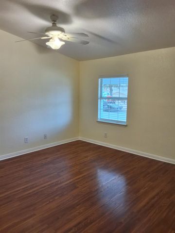 14001 Cypress DR, Pflugerville, TX 78660