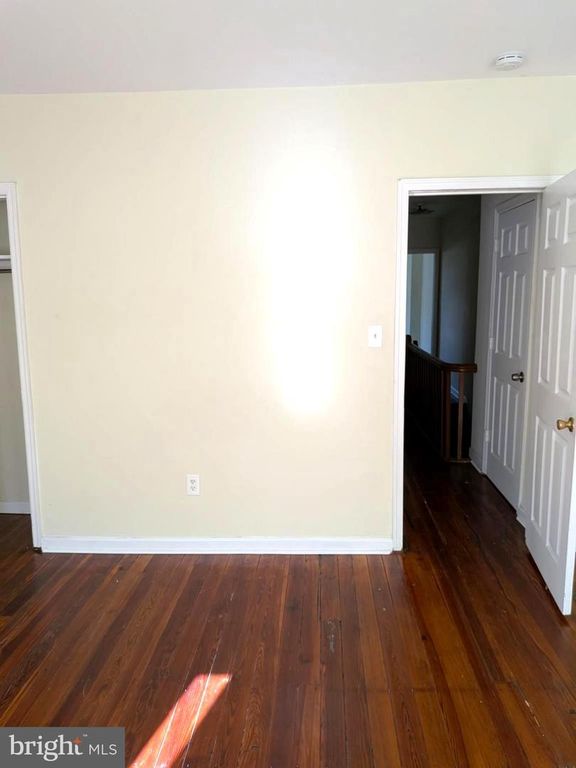 57 E COLLOM ST, Philadelphia, PA 19144