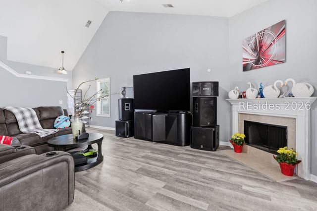 61 Heartstone Cir, Bluffton, SC 29910