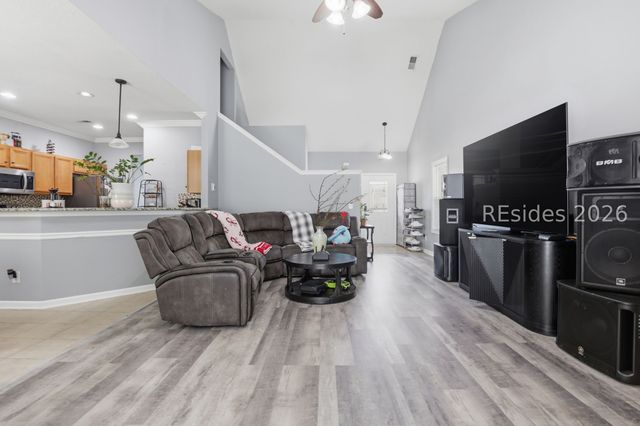 61 Heartstone Cir, Bluffton, SC 29910