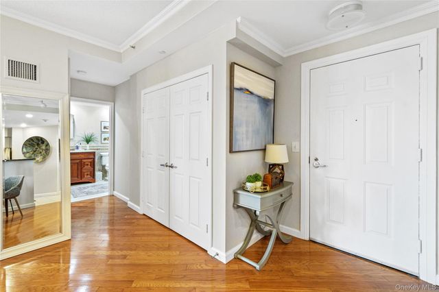 300 Mamaroneck Avenue 628, White Plains, NY 10605