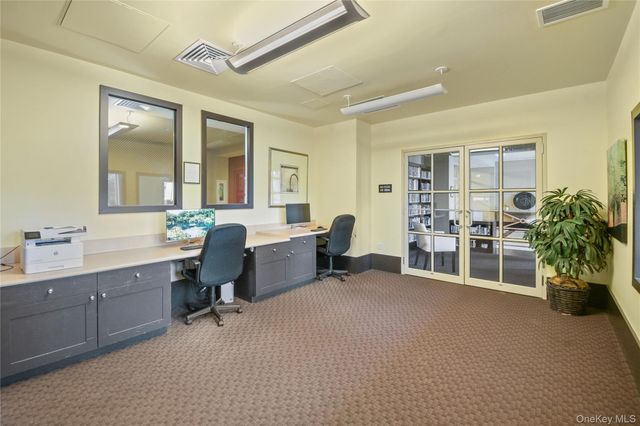 300 Mamaroneck Avenue 628, White Plains, NY 10605