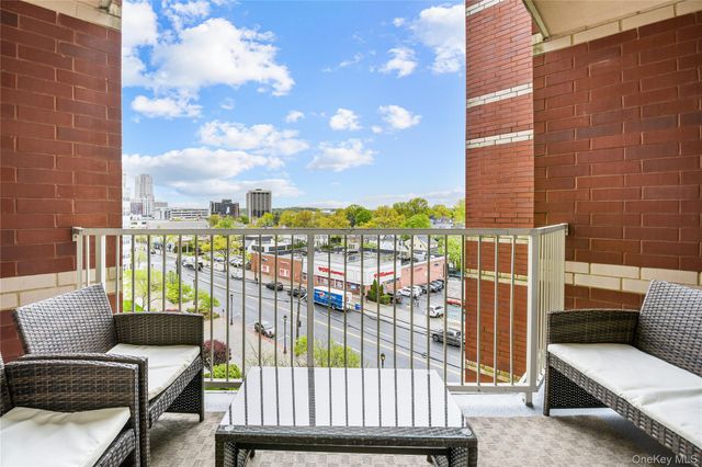 300 Mamaroneck Avenue 628, White Plains, NY 10605