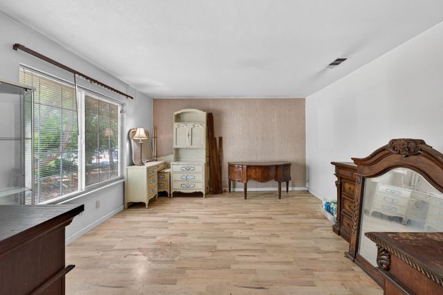 1139 Main Ave, Sacramento, CA 95838