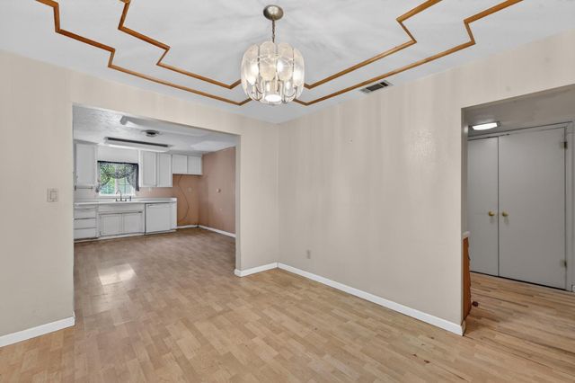 1139 Main Ave, Sacramento, CA 95838