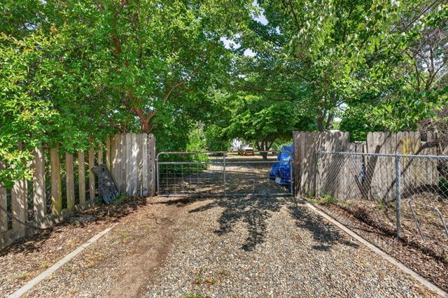 1139 Main Ave, Sacramento, CA 95838