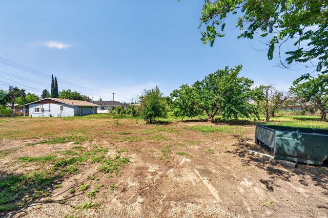 1139 Main Ave, Sacramento, CA 95838