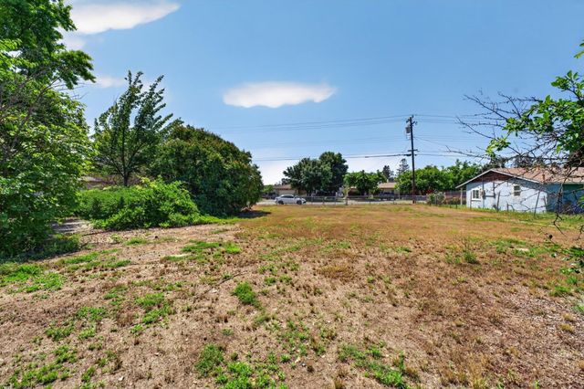 1139 Main Ave, Sacramento, CA 95838