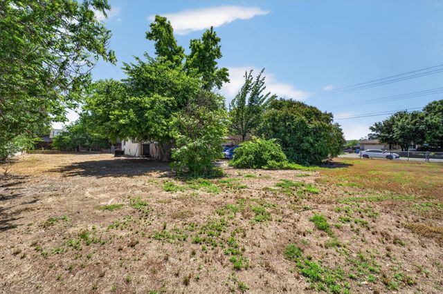 1139 Main Ave, Sacramento, CA 95838