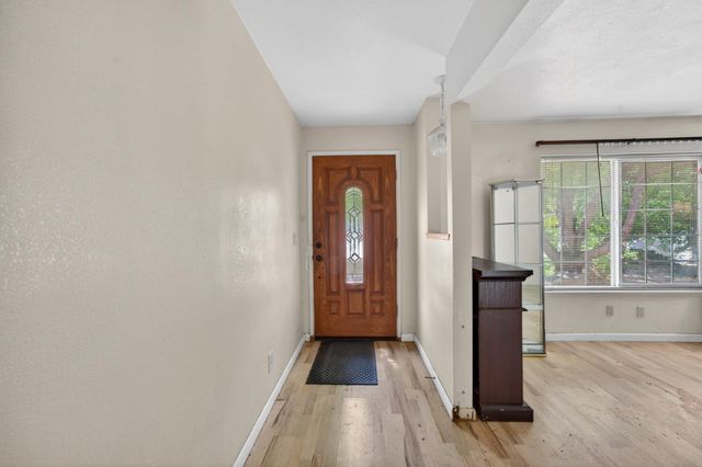 1139 Main Ave, Sacramento, CA 95838