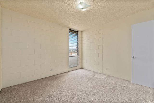 906 Lehua Avenue B405, Pearl City, HI 96782