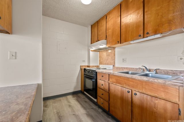 906 Lehua Avenue B405, Pearl City, HI 96782