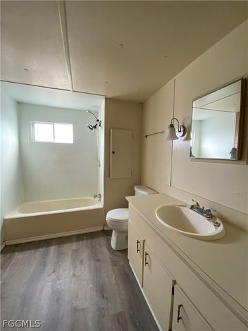 2207 Cantor LN 2203, North Fort Myers, FL 33917