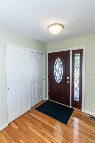 619 Green Tree Meadows Drive, Lake St Louis, MO 63367