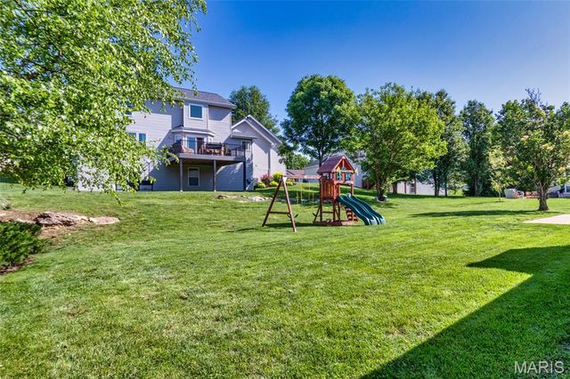 619 Green Tree Meadows Drive, Lake St Louis, MO 63367