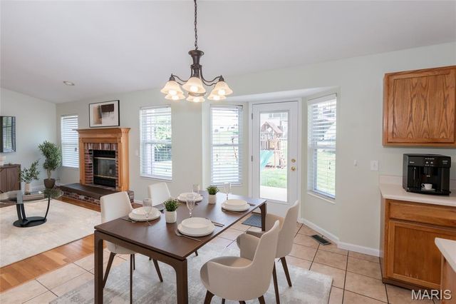 619 Green Tree Meadows Drive, Lake St Louis, MO 63367
