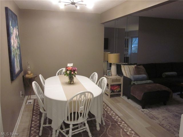 19704 Lorain Road 43, Fairview Park, OH 44126